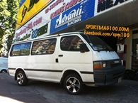 TOYOTA-Hiace