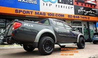 MITSUBISHI-TRITON