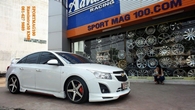 CHEVROLET-CRUZE