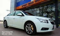 CHEVROLET-CRUZE