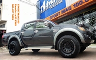 MITSUBISHI-TRITON