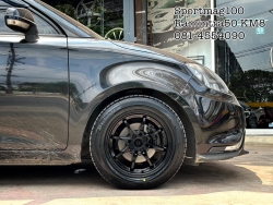 รุ่นนี้ยางเดิมติดมา 185/65R15 ถ้าชอบหน้ากว้างหน่อย สูงใกล้เคียงเดิม ก็ต้องไซด์นี้เลยครับ 195/60R15