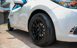 MAZDA 2 จัดล้อ Flowforming Advanti N719 ล้อเบาสุดๆ4.5กิโล พร้อมของแต่งน็อตล้อและจุ้บลมสีดำ เข้ากับสีล้อสุดๆ ล้อขนาด15x7 ET35 สวยเข้มตัดกับสีรถลงตัวสุดๆ