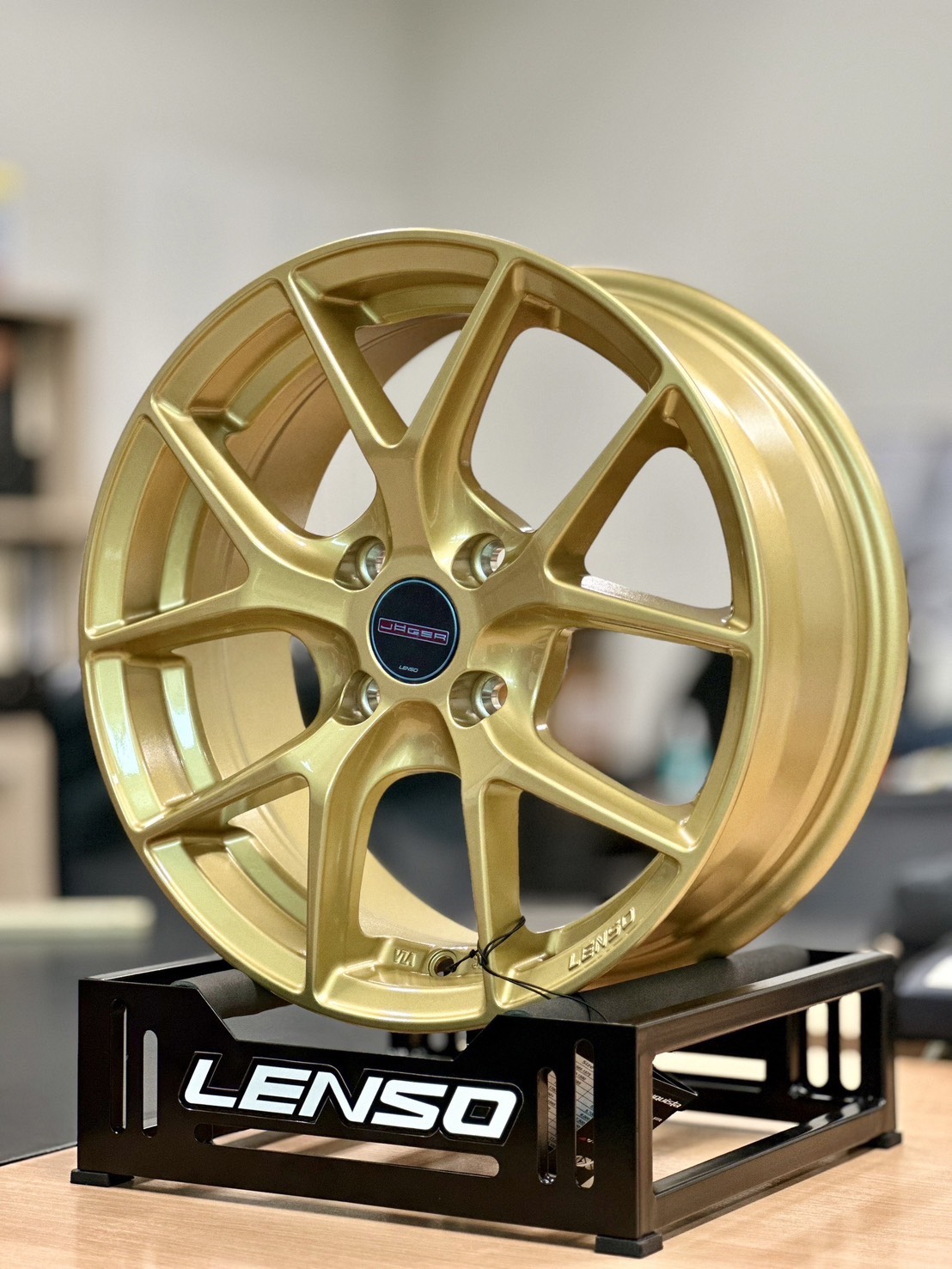 ล้อแม็ก ล้อแม็ก Lenso JagerDyna JAD 4รู100 ET35 ทองใส กว้าง7 ขอบ16นิ้ว