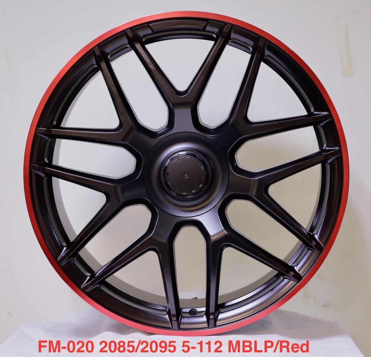 แม็กใหม่ Mesh Fm02 5รู112 ET38 ดำขอบแดง F8.5 R9.5-20นิ้ว ล้อแม็ก แม็กใหม่ Mesh Fm02 5รู112 ET38 ดำขอบแดง F8.5 R9.5-20นิ้ว