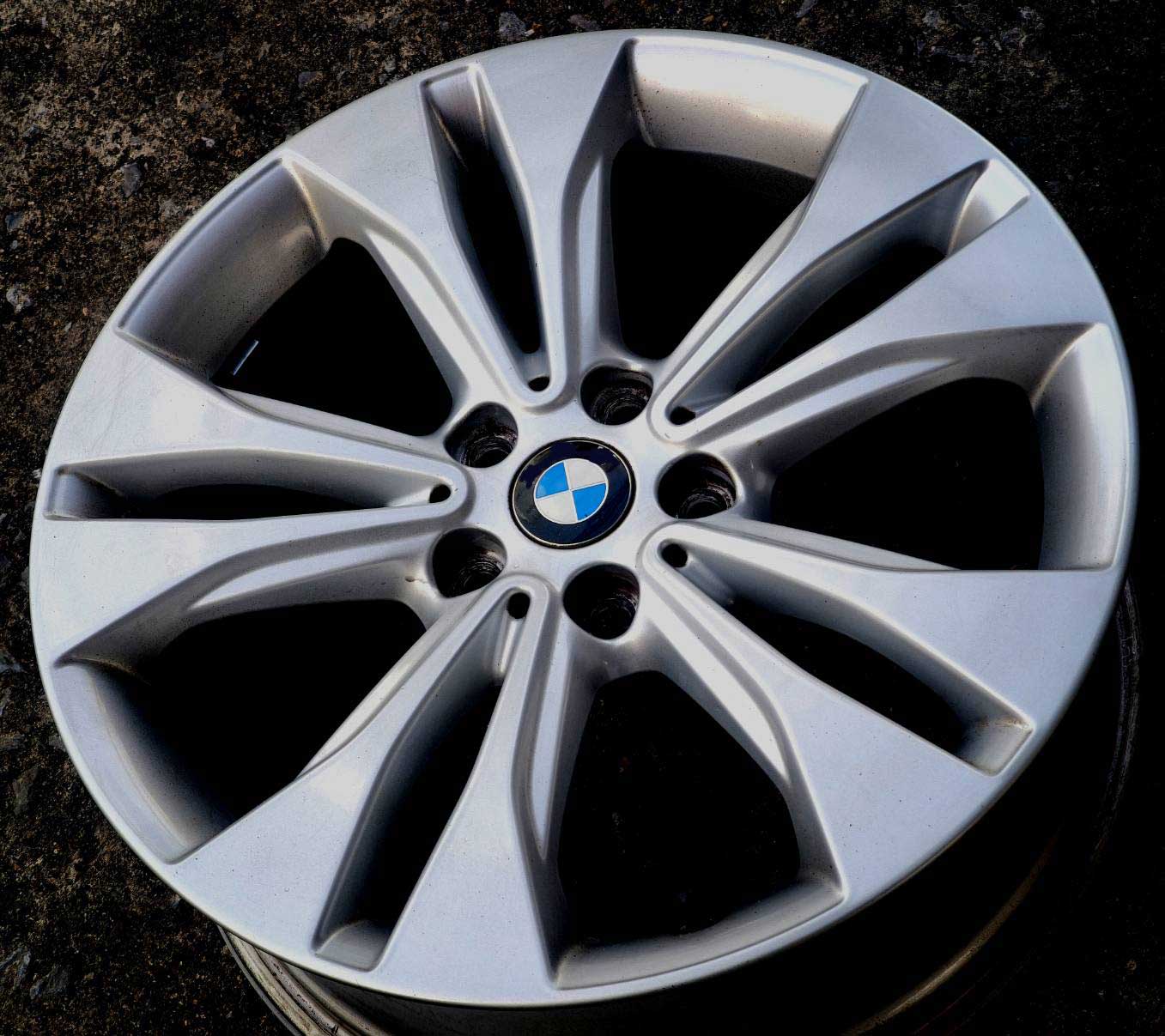 ล้อแม็กแท้ศูนย์ X1 5รู114 ET51 ซิลเวอร์ 7.5-18นิ้ว(รามอินทรา)(ใส่Benz Audi Volk MINI MGได้เลย) ล้อแม็ก ล้อแม็กแท้ศูนย์ X1 5รู114 ET51 ซิลเวอร์ 7.5-18นิ้ว(รามอินทรา)(ใส่Benz Audi Volk MINI MGได้เลย)