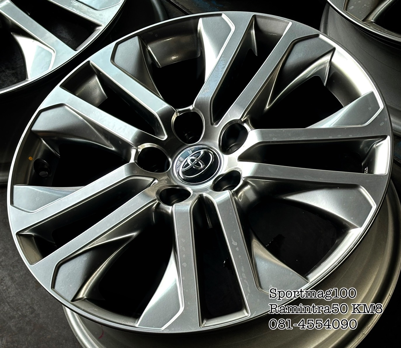 ล้อแม็กป้ายแดง Toyota Innova 5รู114 ET45 ไฮเปอร์แบล็ค 7-18นิ้ว(รามอินทรา) ล้อแม็ก ล้อแม็กป้ายแดง Toyota Innova 5รู114 ET45 ไฮเปอร์แบล็ค 7-18นิ้ว(รามอินทรา)