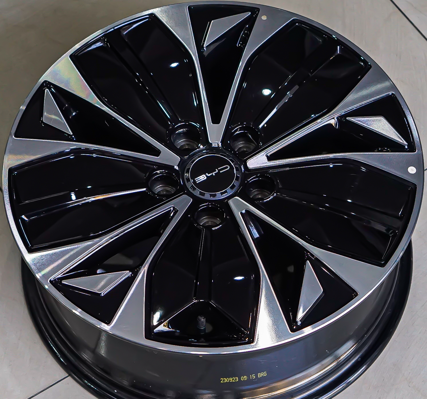 แม็กซ์ป้ายแดง BYD Seal ET45 ดำหน้าเงา 7-18นิ้ว(รามอินทรา) ล้อแม็ก แม็กซ์ป้ายแดง BYD Seal ET45 ดำหน้าเงา 7-18นิ้ว(รามอินทรา)
