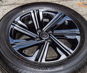 ล้อแม็กป้ายแดง Yaris ATIV 4รู100 ดำหน้าเงา 6-16นิ้ว(ลาดพร้าว-รามอินทรา)