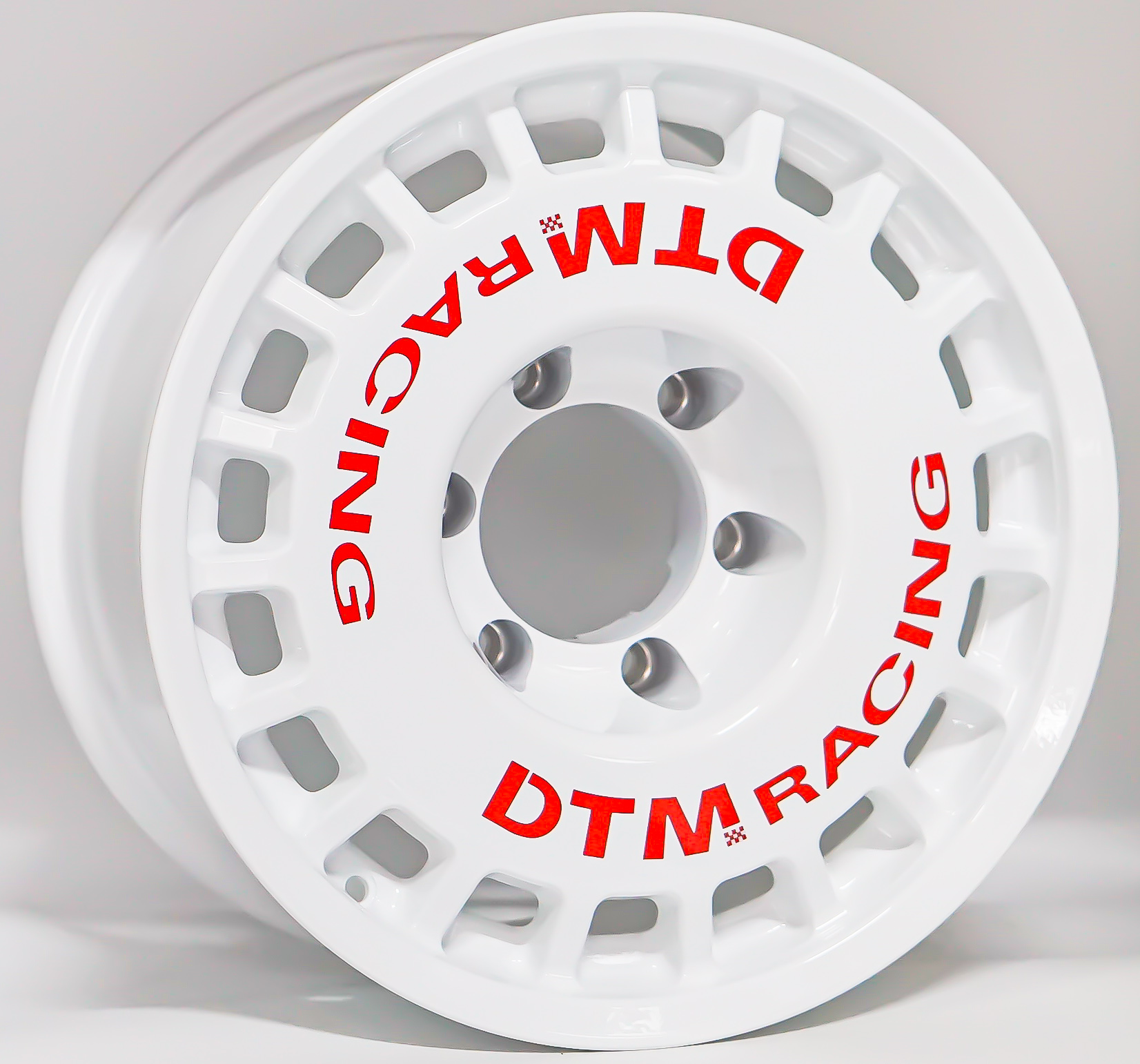 ล้อแม็ก Lenso DTM ขอบ18นิ้ว กว้าง9นิ้ว 6รู139.7 Offset20 สีขาว