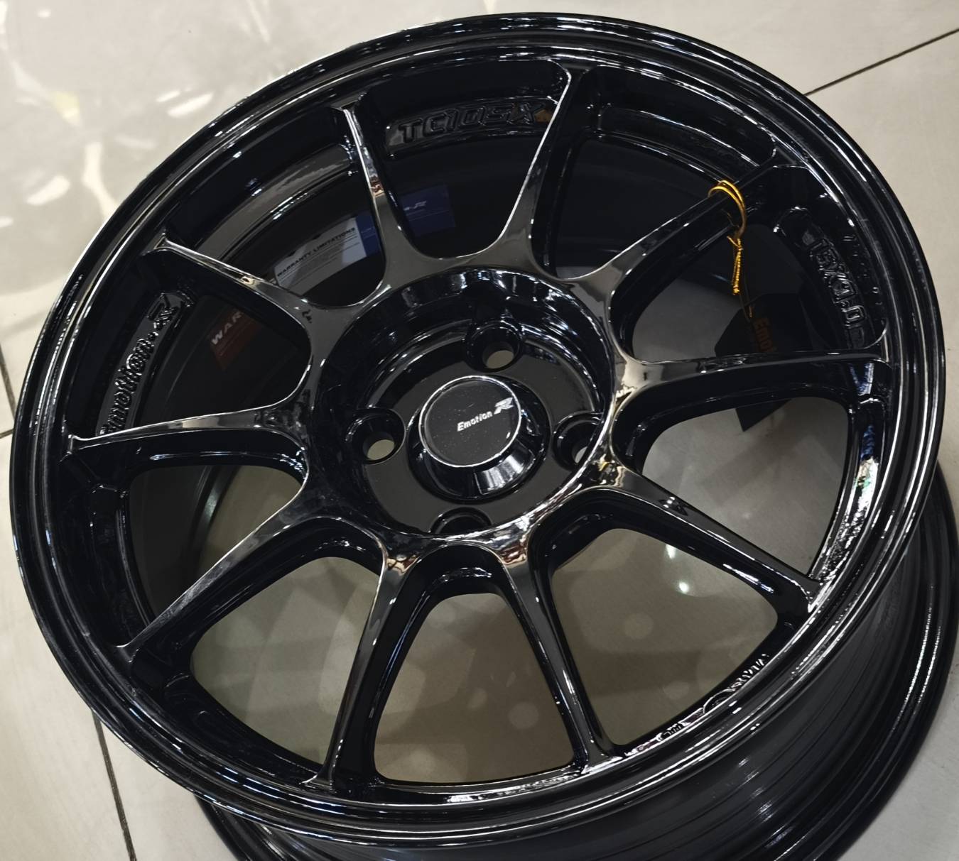 ล้อแม็ก ล้อแม็ก FlowForming TC105X ขอบ15นิ้ว 4รู100 ET35 ดำแวว กว้าง 7นิ้ว