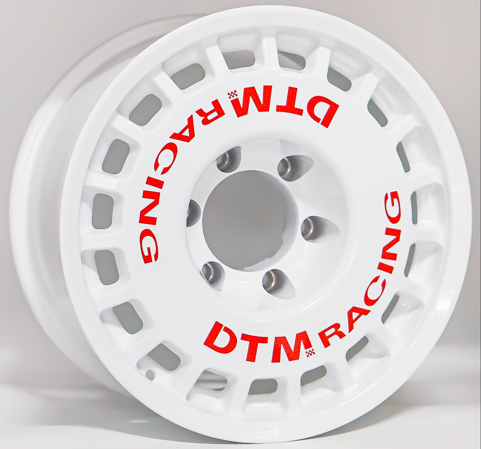 ล้อแม็ก Lenso DTM ขอบ18นิ้ว กว้าง9นิ้ว 6รู139.7 Offset20 สีขาว