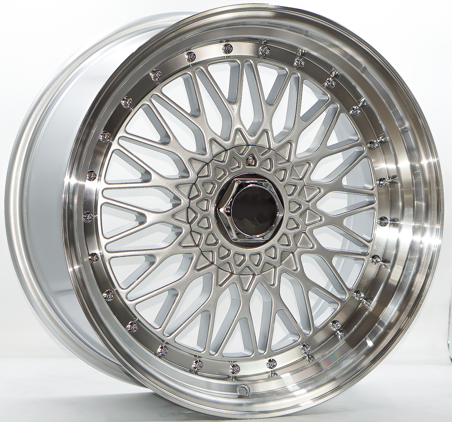 ล้อแม็ก BBS RS ขอบ 18 กว้าง 8.5นิ้ว 5รู100/114.3 Offset33 สีซิลเวอร์ขอบเงา