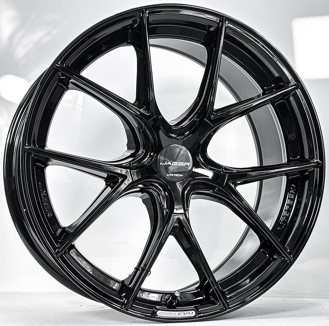 ล้อแม็ก Lenso Jager Dyna JAD EVO Litetech+ FlowForming ขอบ17นิ้ว กว้าง7.5นิ้ว 5รู114.3 Offset35 สีดำเงา