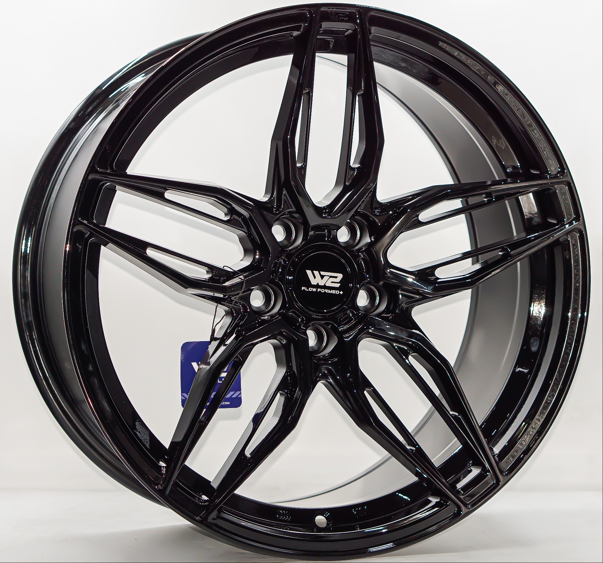 ล้อแม็ก W2 WFF-W Flowforming ขอบ18นิ้ว กว้าง8.5นิ้ว 5รู108 Offset35 สีดำเงา