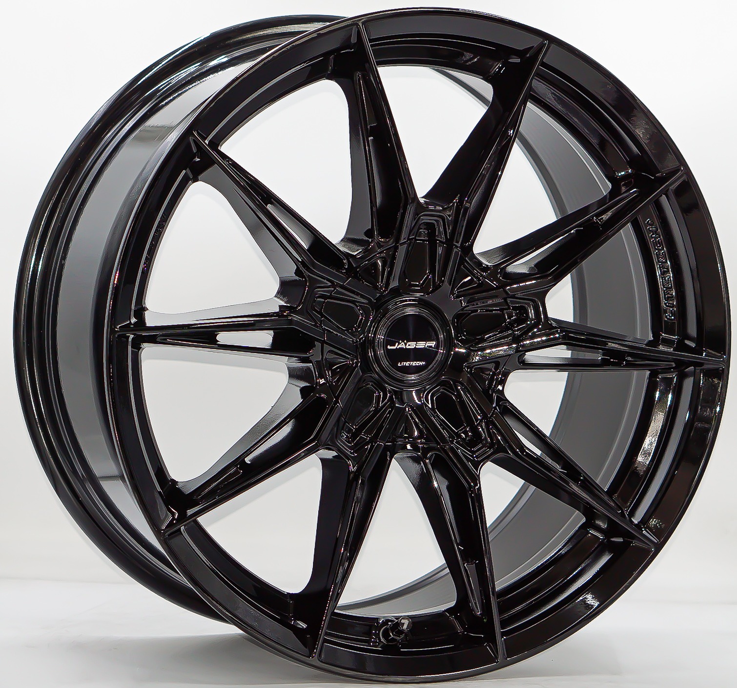 ล้อแม็ก Lenso Jager Plasma Litetech+ FlowForming ขอบ18นิ้ว กว้าง8.5นิ้ว 5รู108/114.3 Offset35 สีดำเงา