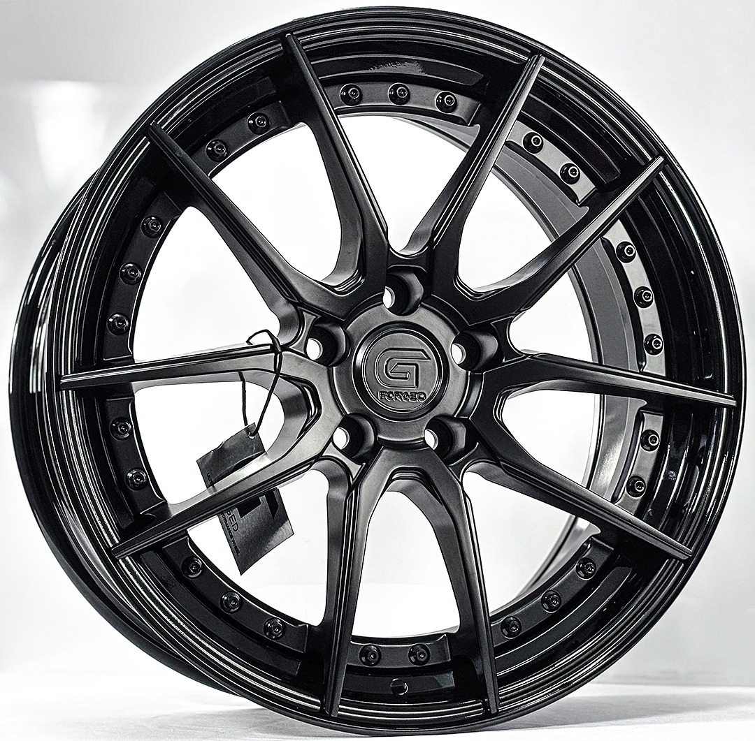 ล้อแม็ก G-Forged GF04 FlowForming ขอบ18นิ้ว กว้าง8.5นิ้ว 5รู112/114.3 Offset35 สีดำด้านขอบดำ